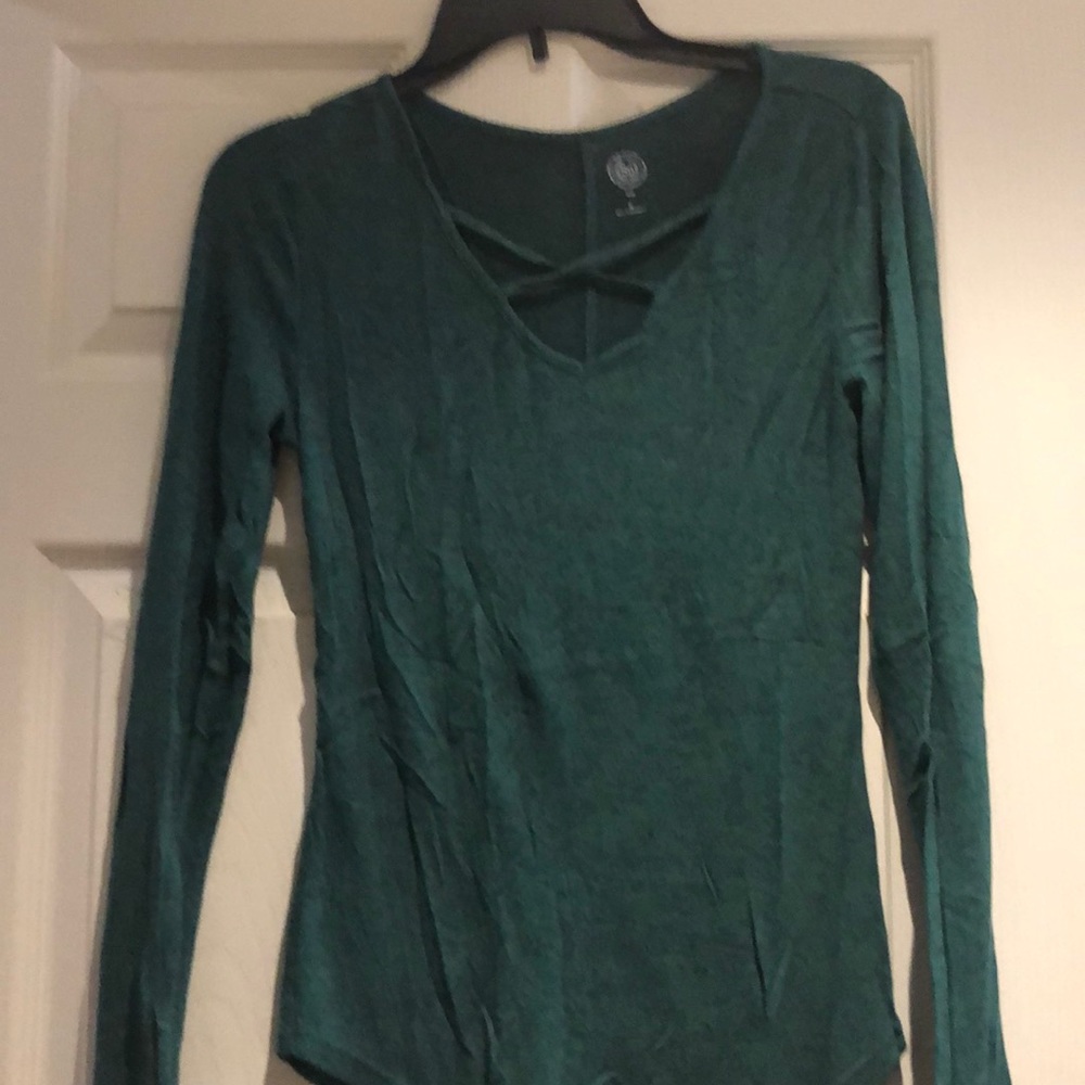 Green cross neck line t-shirt